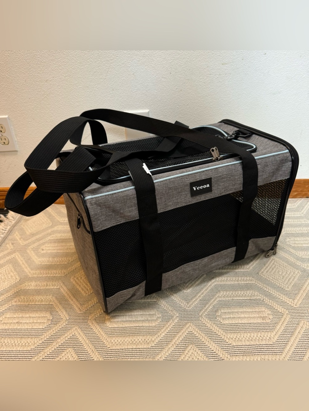 New. Vceoa Soft Pet Carrier 19”x12”x12” Foldable Dog Cat Travel Bag Gray
